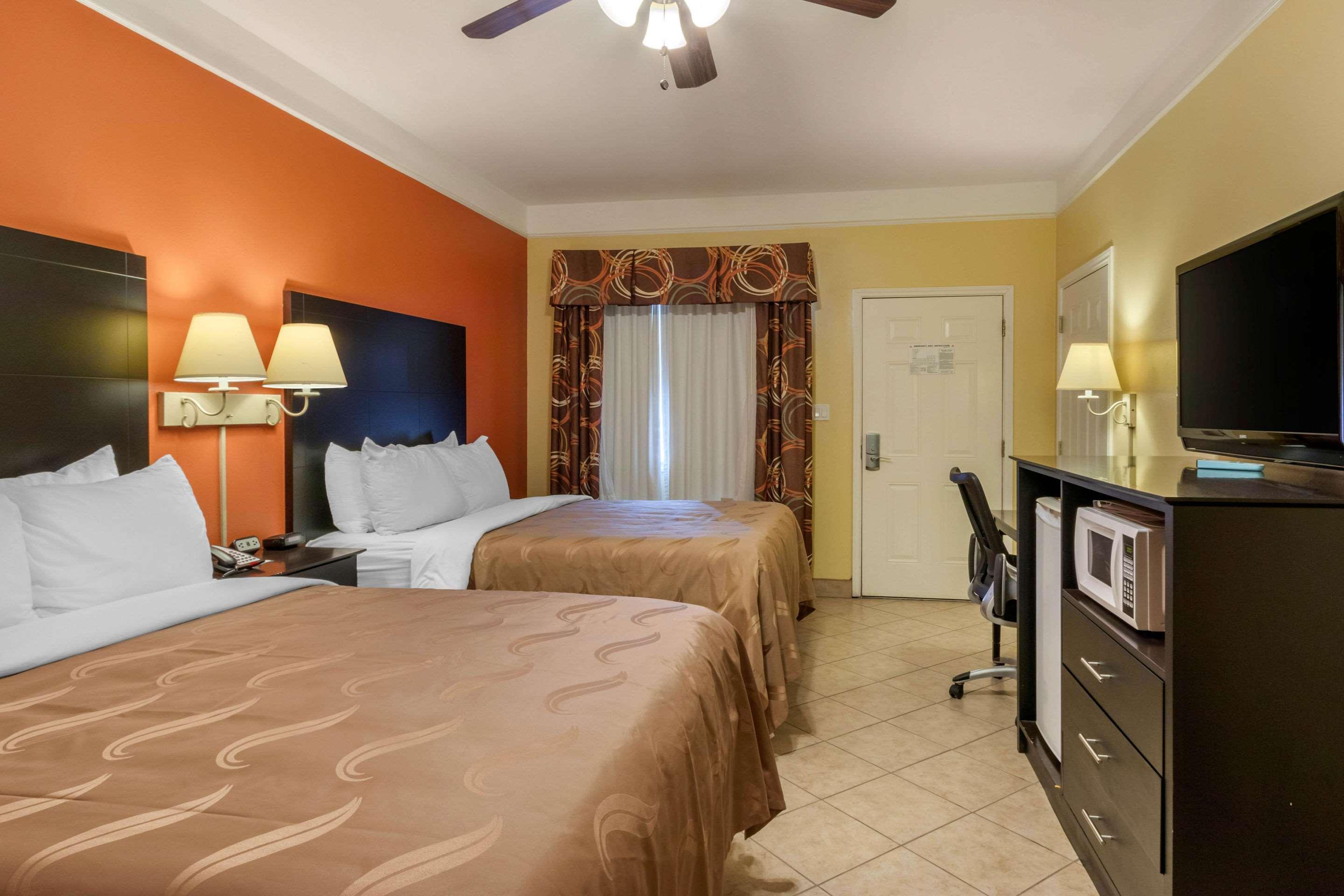 Quality Inn & Suites At The Outlets Mercedes-Weslaco Exterior foto
